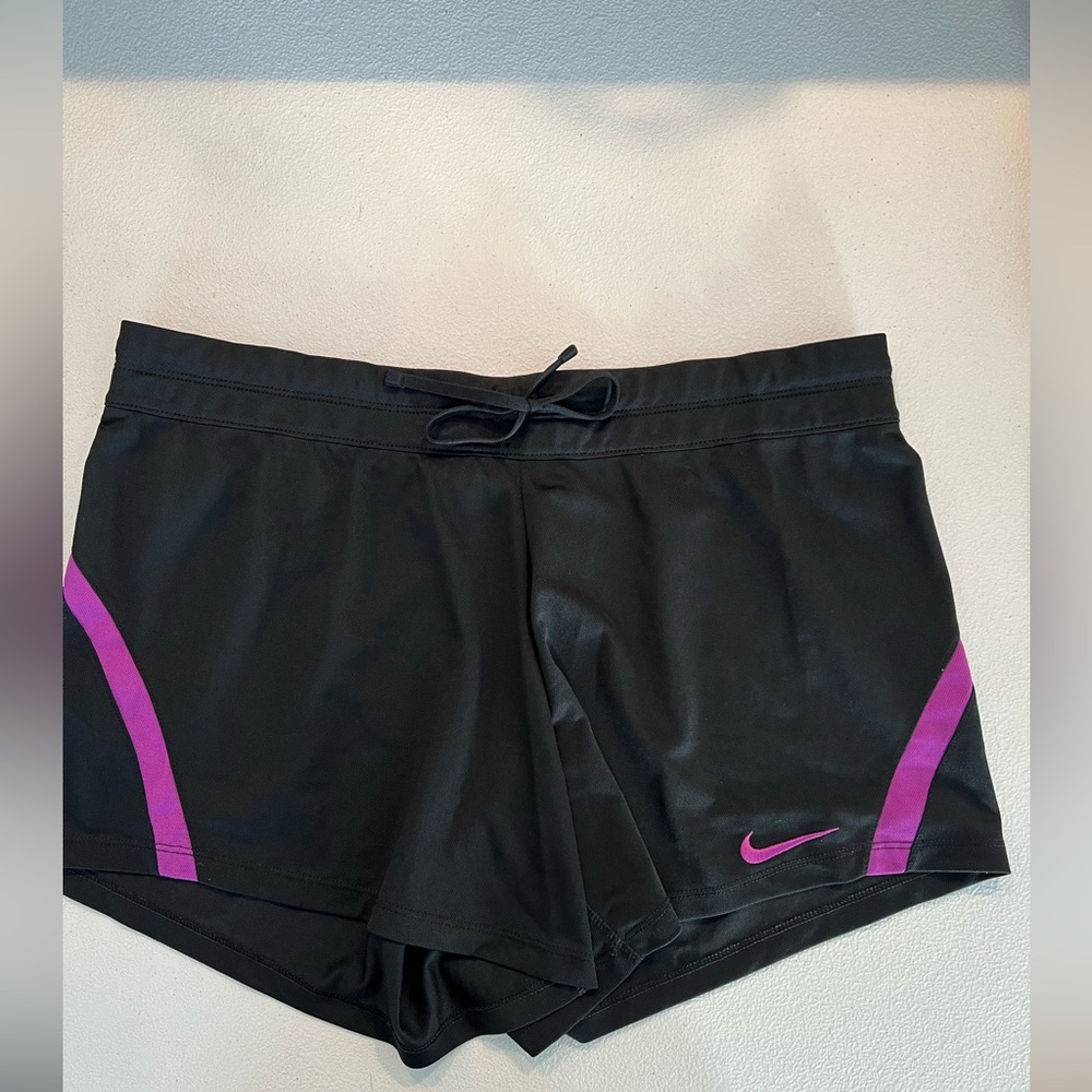 Nike Women's Black and Pink Shorts